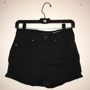 Women’s High Rise Black Jean Short
